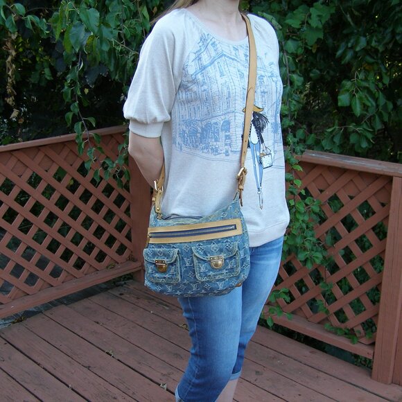 💙 LOUIS VUITTON Denim Monogram Baggy CROSSBODY MESSENGER BAG - Picture 1 of 16